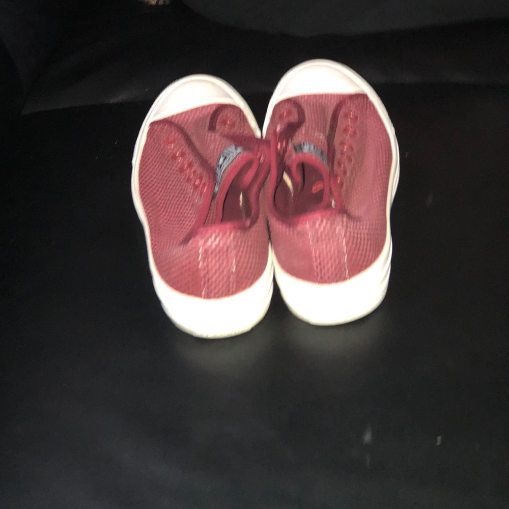 Converse - Picture 4 of 5